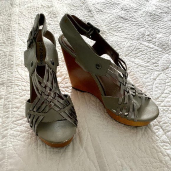 Steve Madden Grey Turnpyke Wedge - Picture 3 of 5